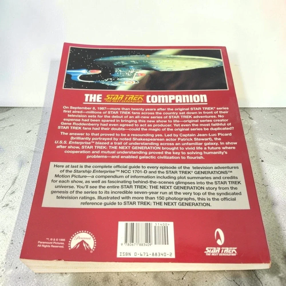 VTG Star Trek TNG Book Lot 1991-1995 Technical Manual & Companions Sci-Fi
